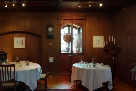 zum Frieden