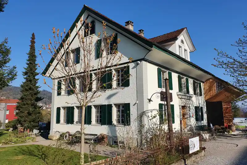 Huus 74