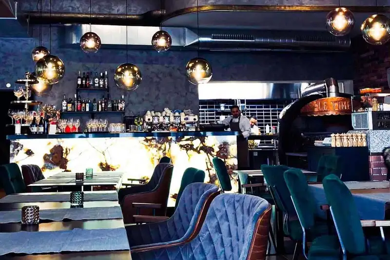 Le Time Restaurant Bar