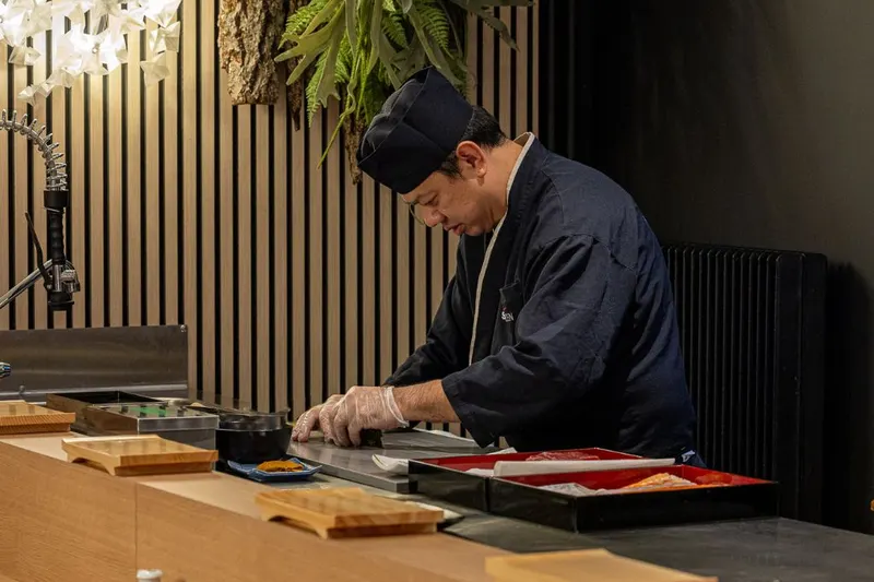 SUSHIZEN Flon